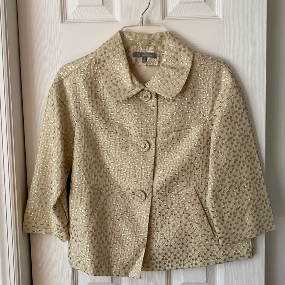 ny collection size small 3/4 jacket.  Beige and gold